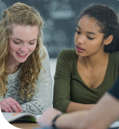 Programma Doppio Diploma ti offre la possibilità di partecipare a videochat personali con i tuoi professori madrelingua. – 4 Videochat Professori in inglese: Doppio Diploma - 4